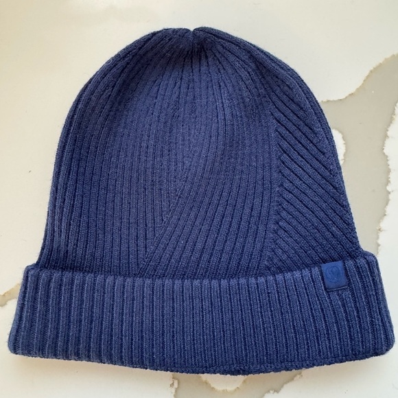 Lululemon Close-Fit Knit Beanie - Picture 1 of 3